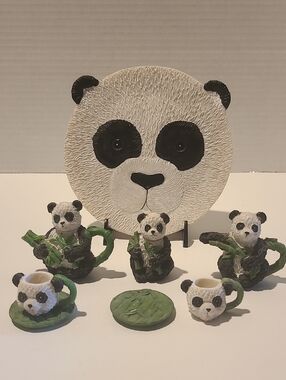 Panda Bamboo Mini Tea Set and Decorative Panda Plate